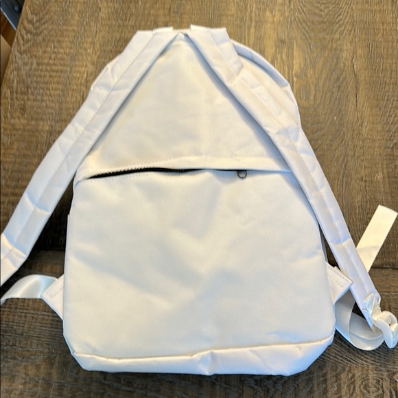 Colorful Drip Design Backpack - Picture 4 of 9